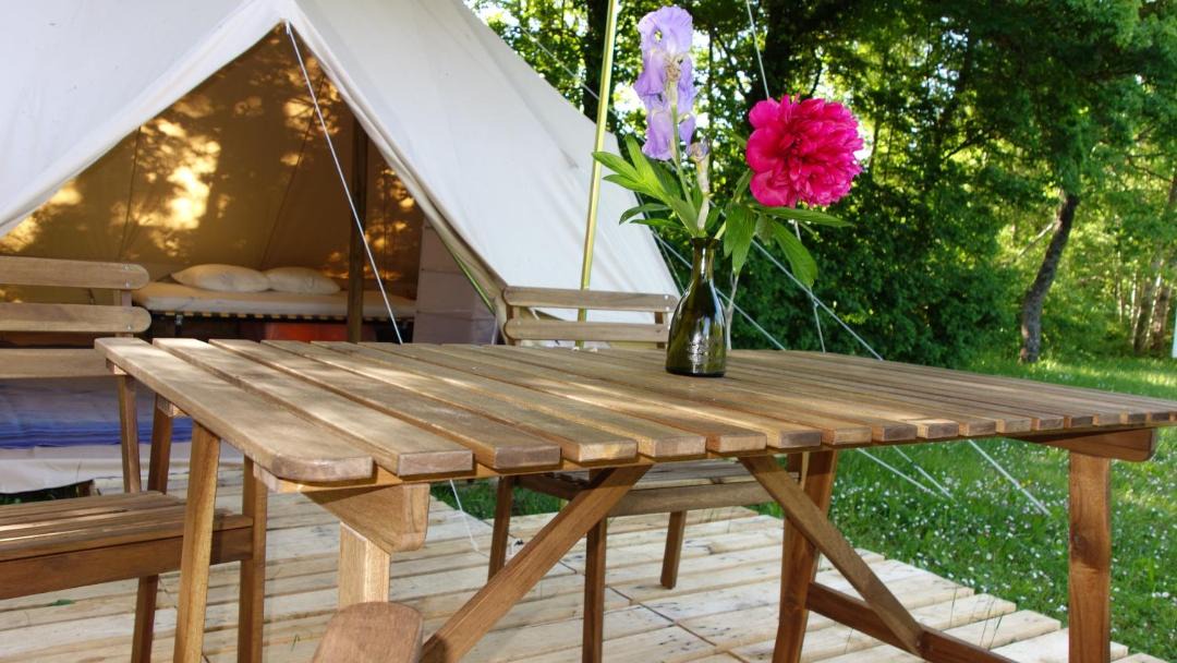 Photo of Patio Balcony in Recoubeau-Jansac