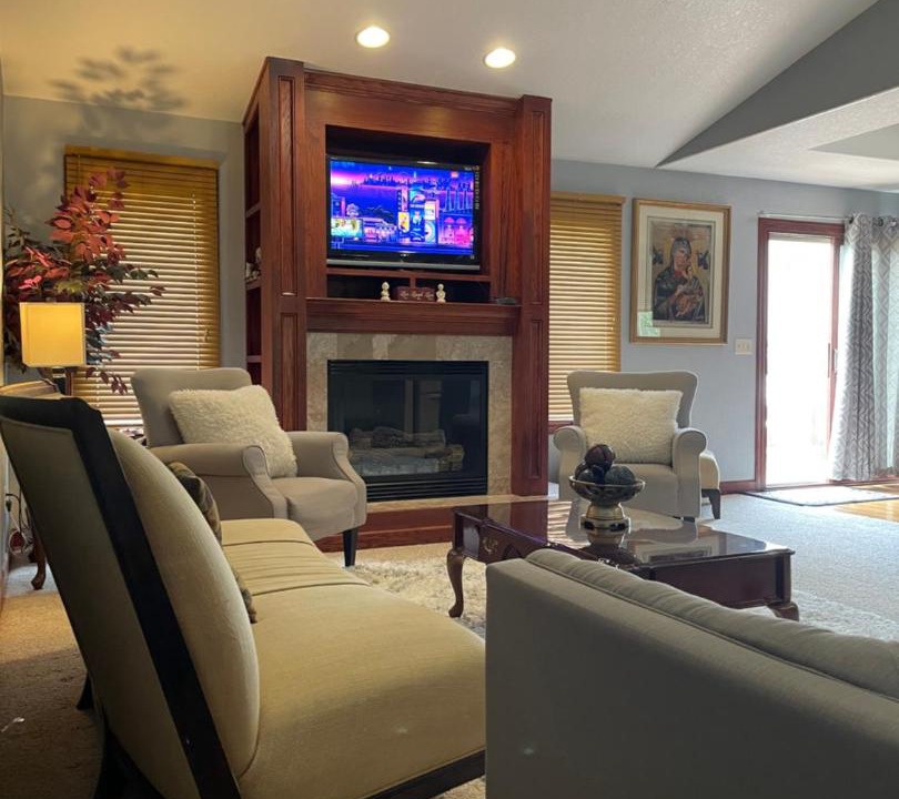 Photo of Livingroom in Urbandale