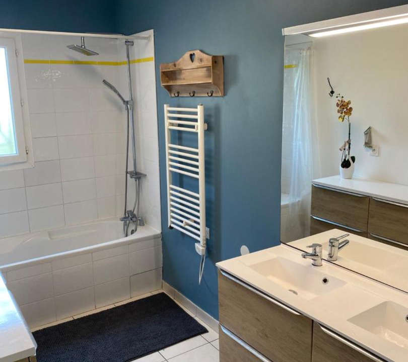 Photo of Bathroom in Buzet-sur-Tarn