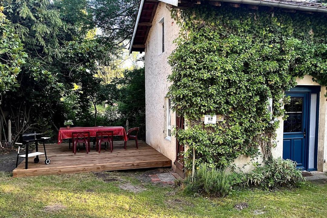 Photo of Others in Uza