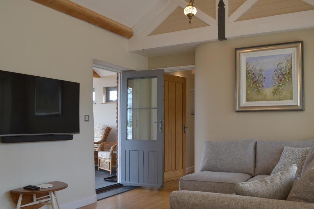 Photo of Others in Fivelanes