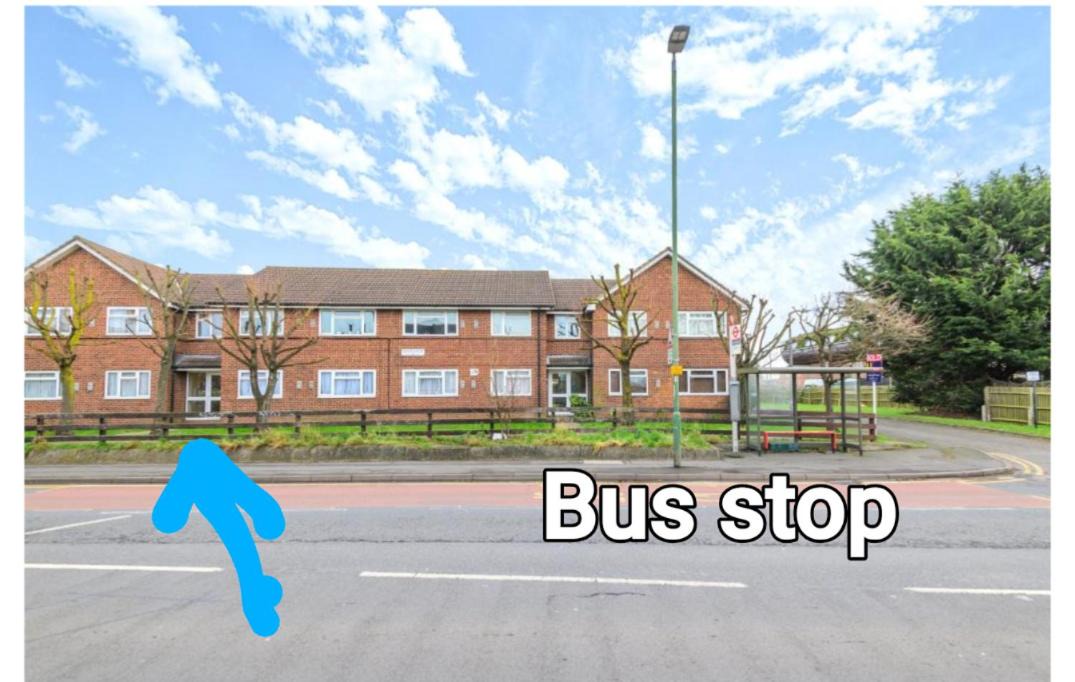 Photo of Others in Wandle Valley