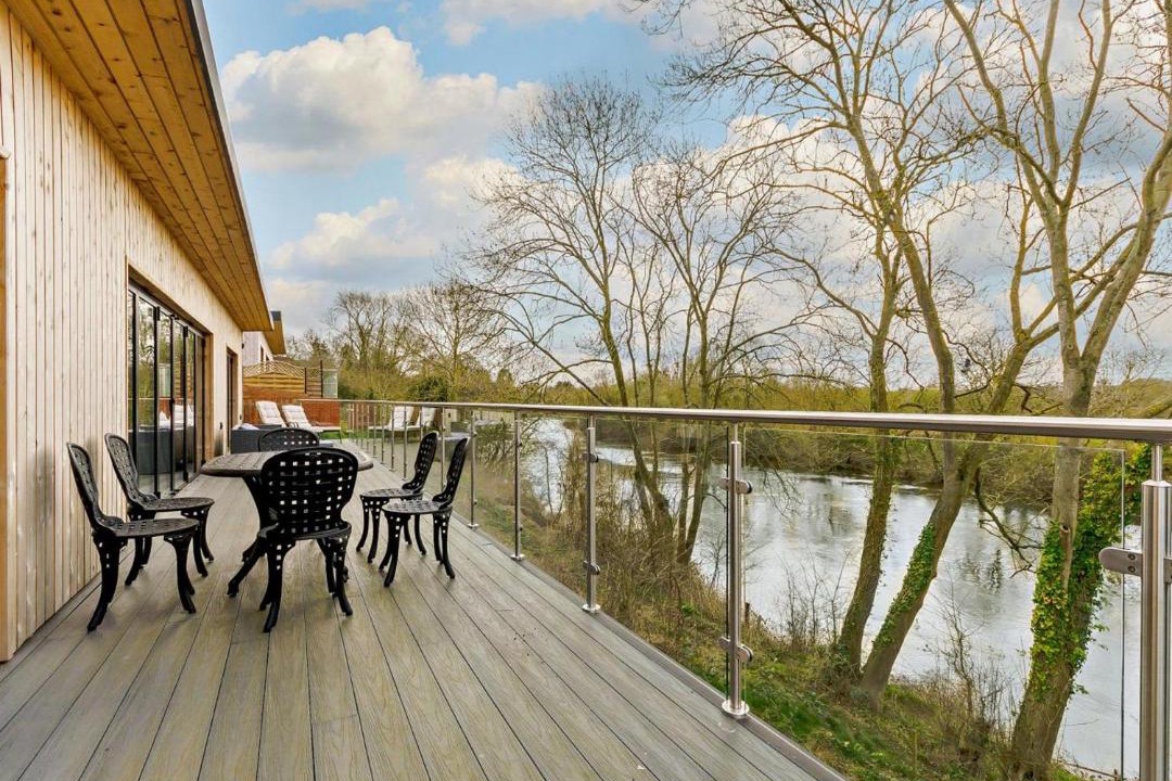 Photo of Patio Balcony in Spetchley