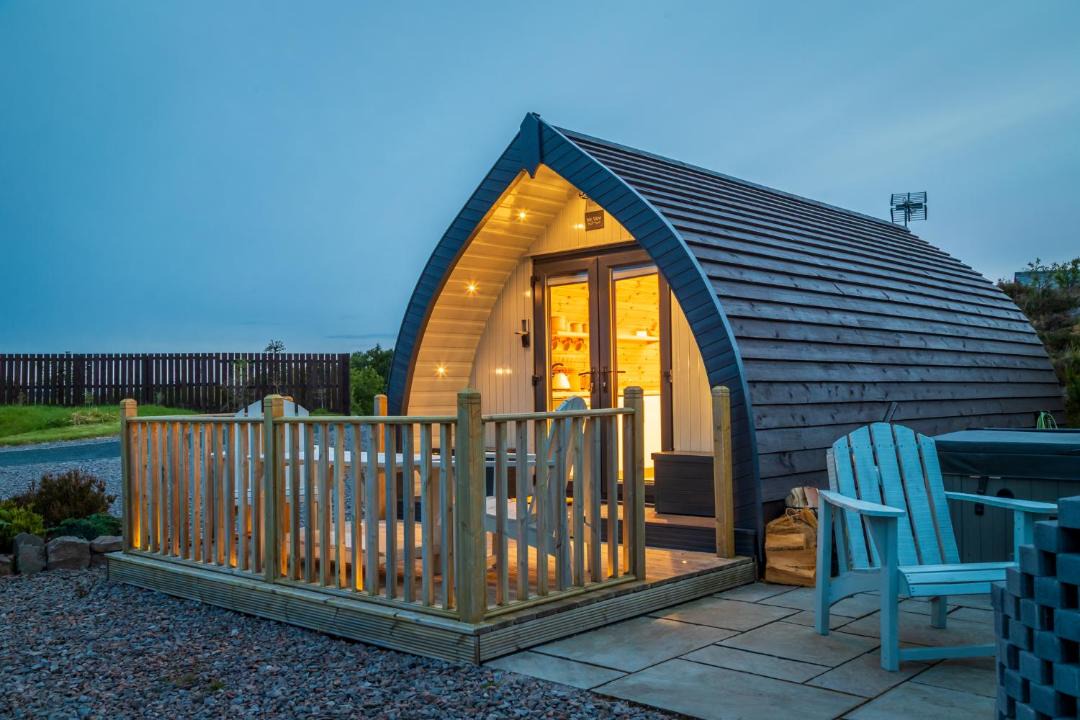 Photo of Others in Mellon Charles