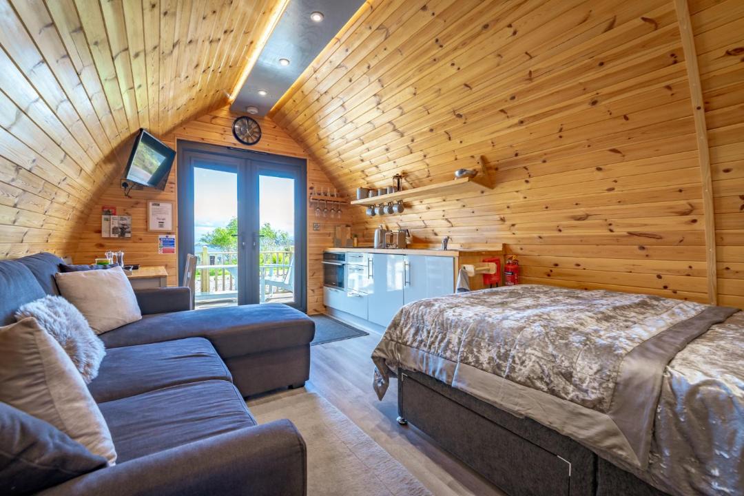 Photo of Others in Mellon Charles