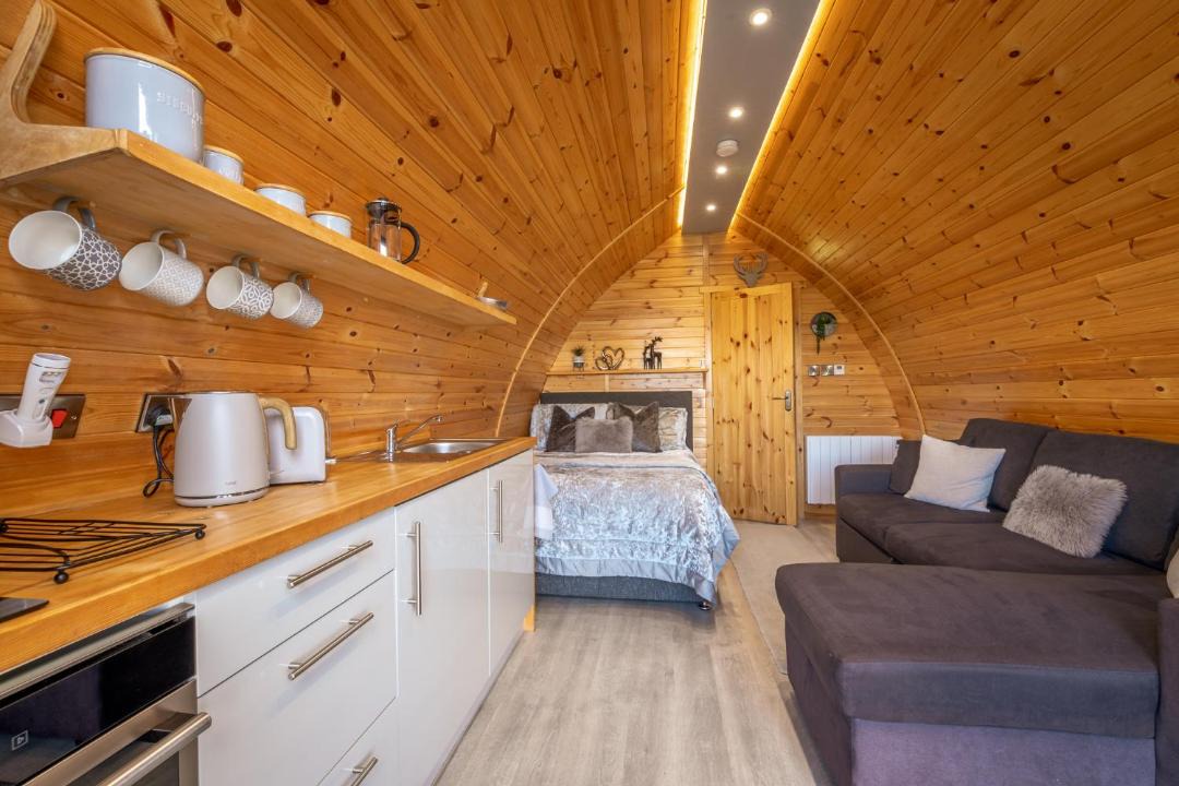 Photo of Others in Mellon Charles