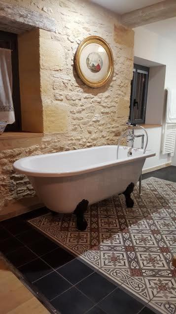 Photo of Bathroom in Saint-Leon-sur-Vezere