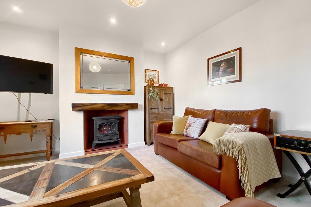 Photo of Others in Broad Hinton