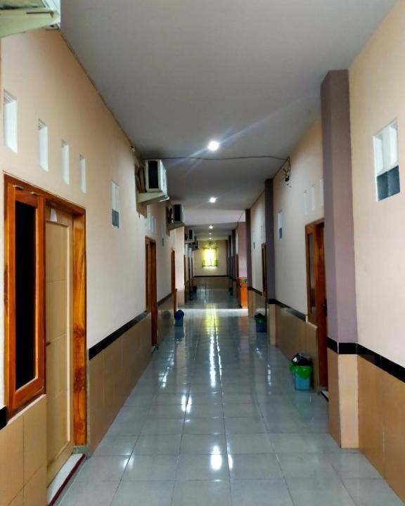 Photo of Others in Praya Barat