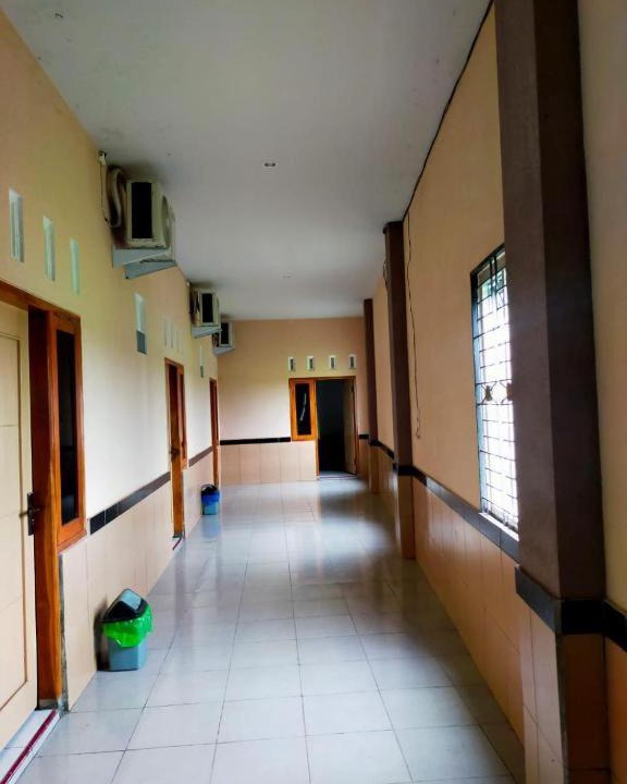 Photo of Others in Praya Barat