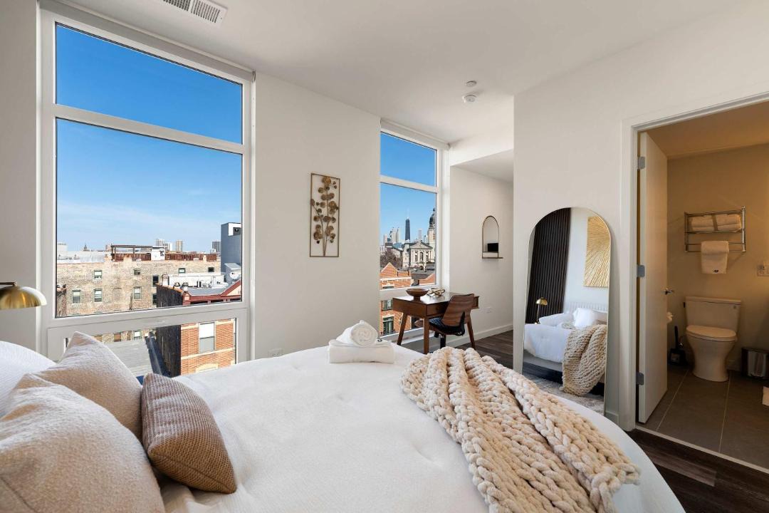 Photo of Bedroom in Pulaski Park