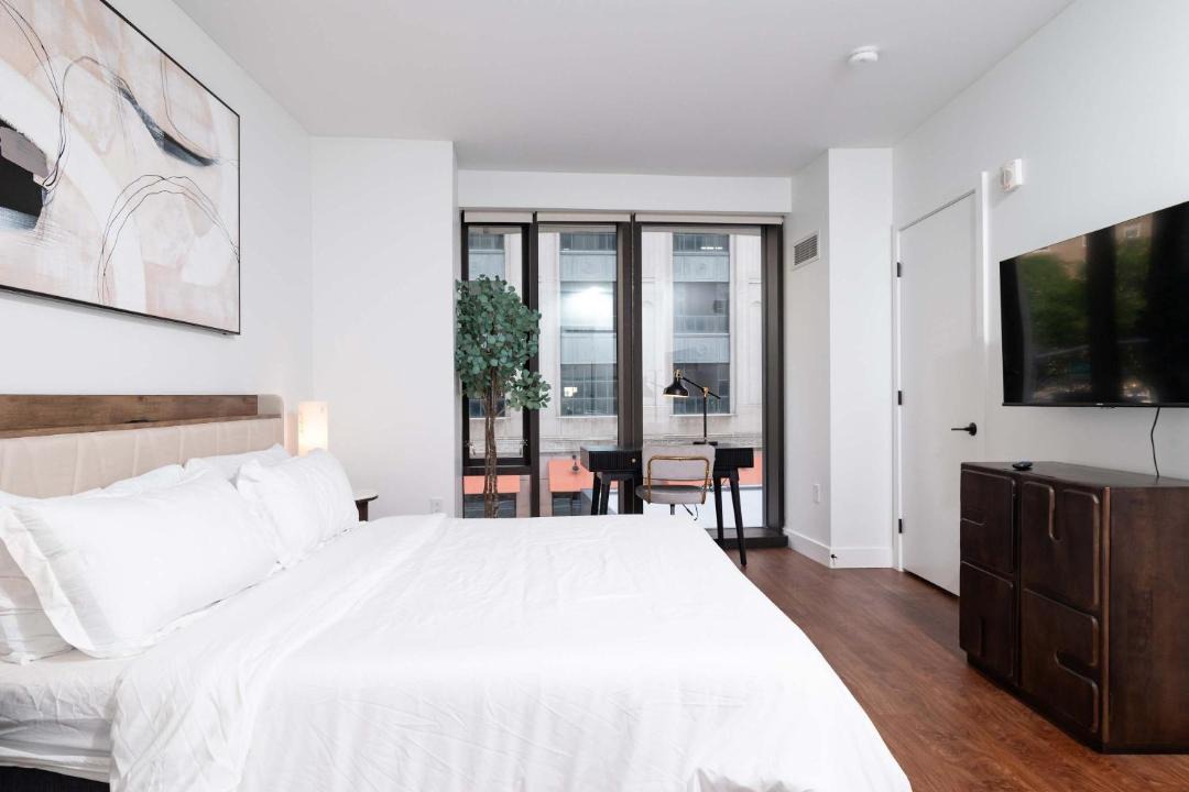 Photo of Bedroom in Bay Village