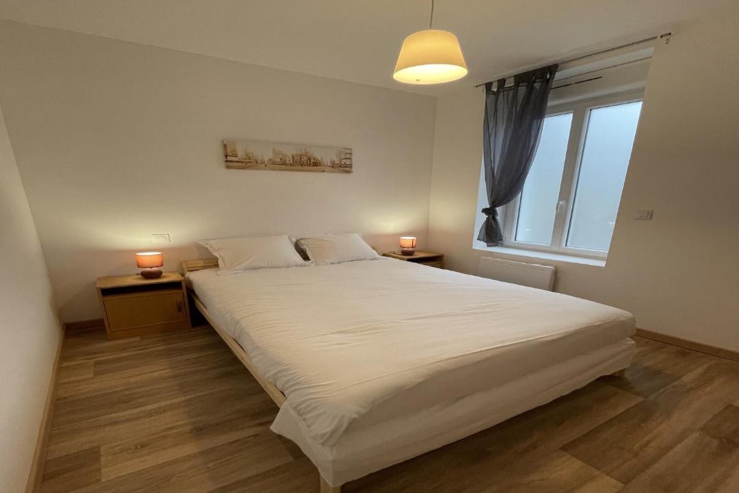 Photo of Bedroom in Noyen-sur-Sarthe