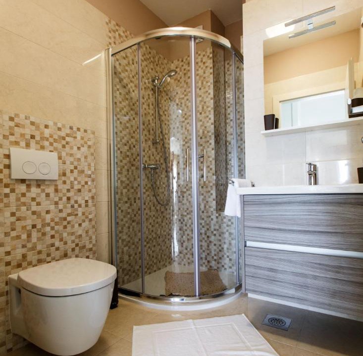 Photo of Bathroom in Medici