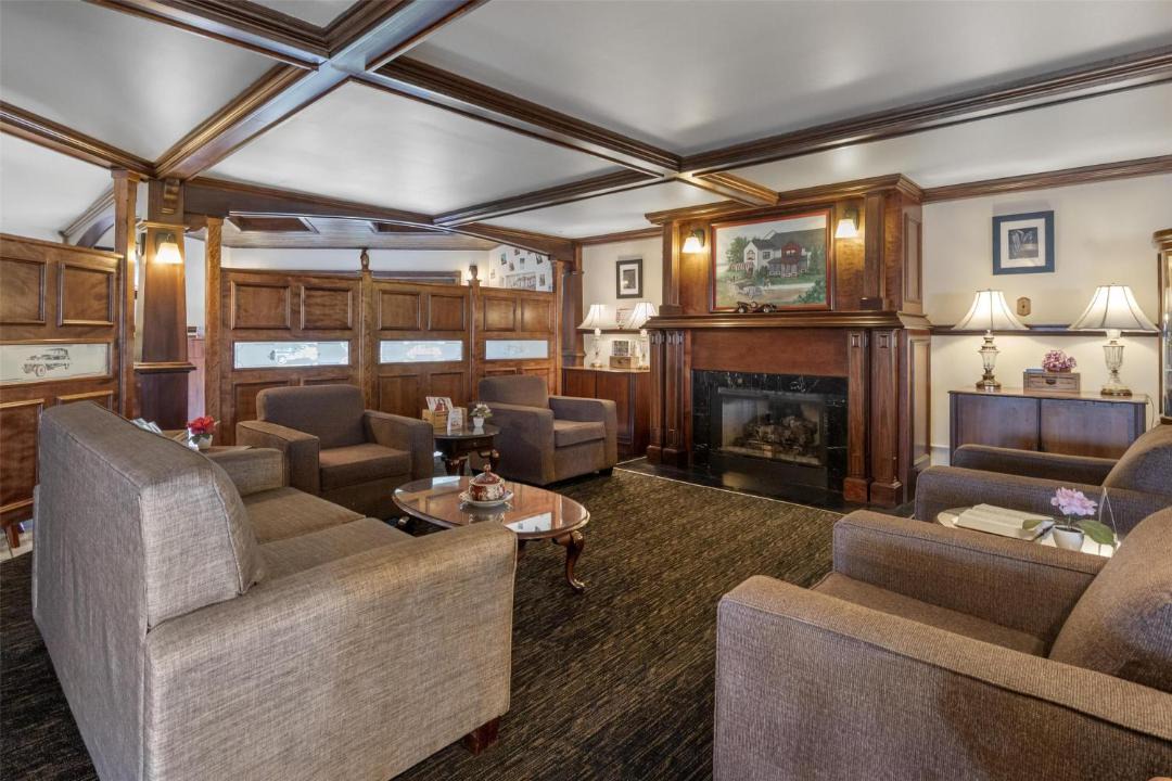 Photo of Livingroom in Auburn