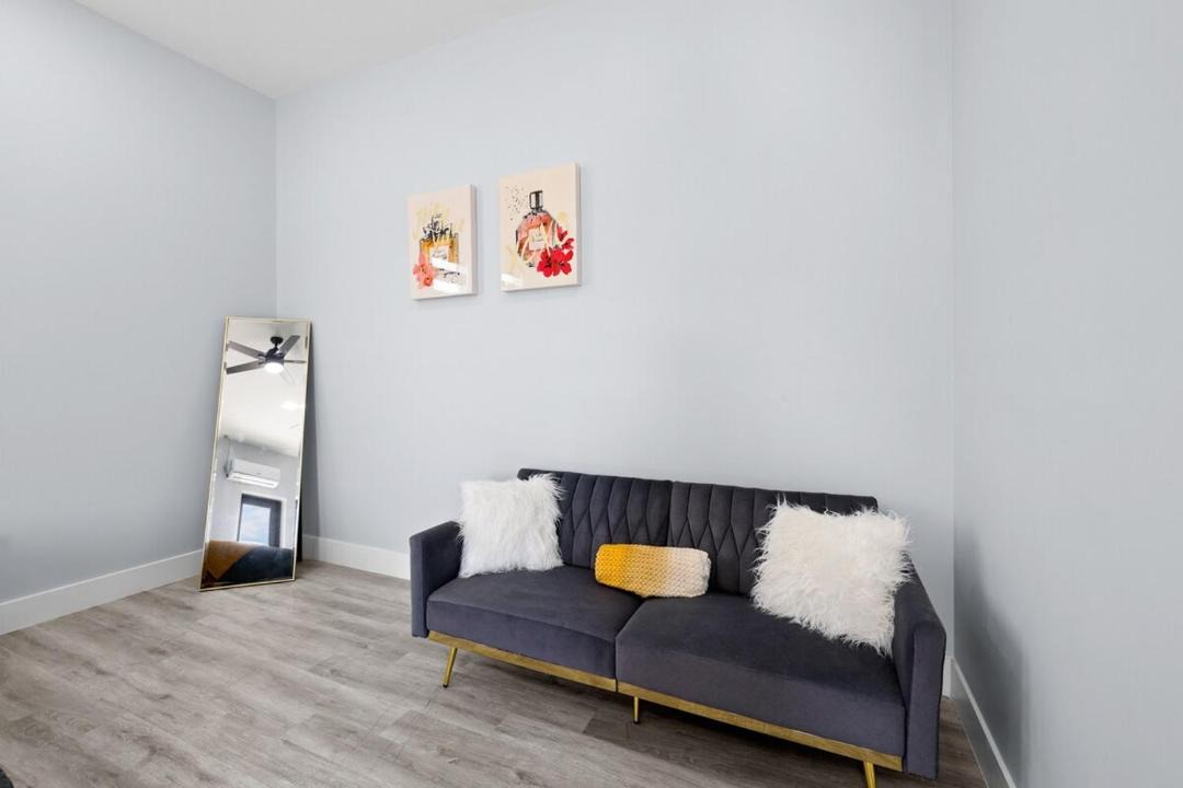 Photo of Others in Mariner