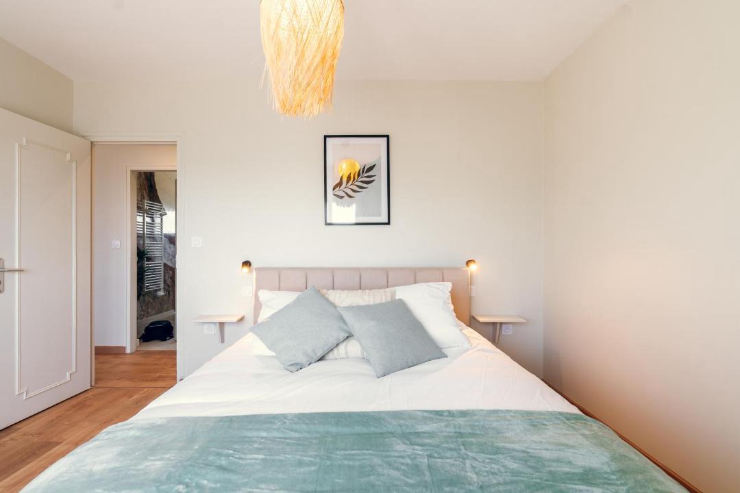 Photo of Bedroom in La Ferte-Gaucher