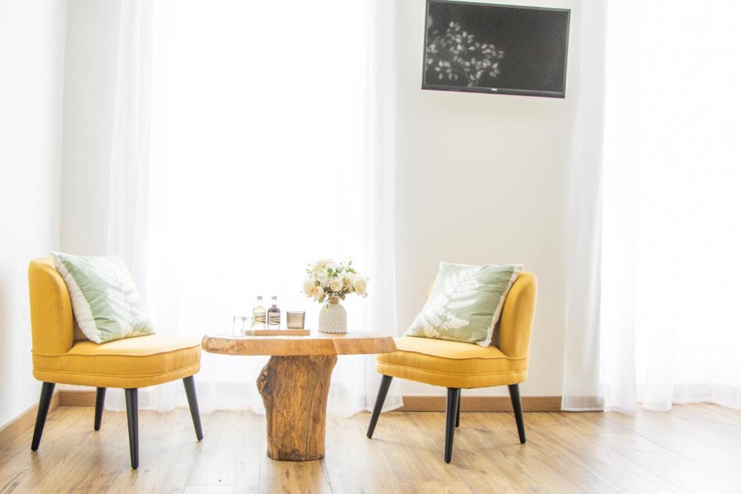 Photo of Others in Belluire