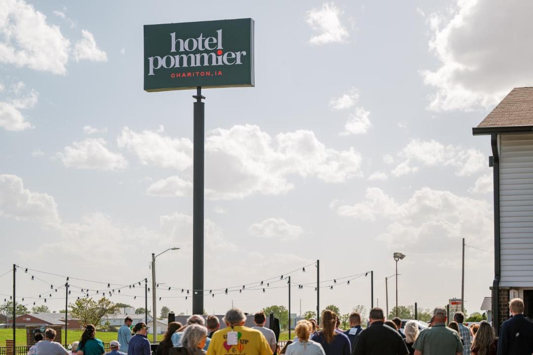 Photo of Others in Chariton