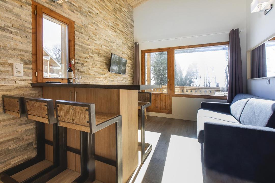 Photo of Others in Demi-Quartier