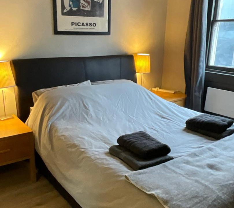 Photo of Bedroom in Fitzrovia