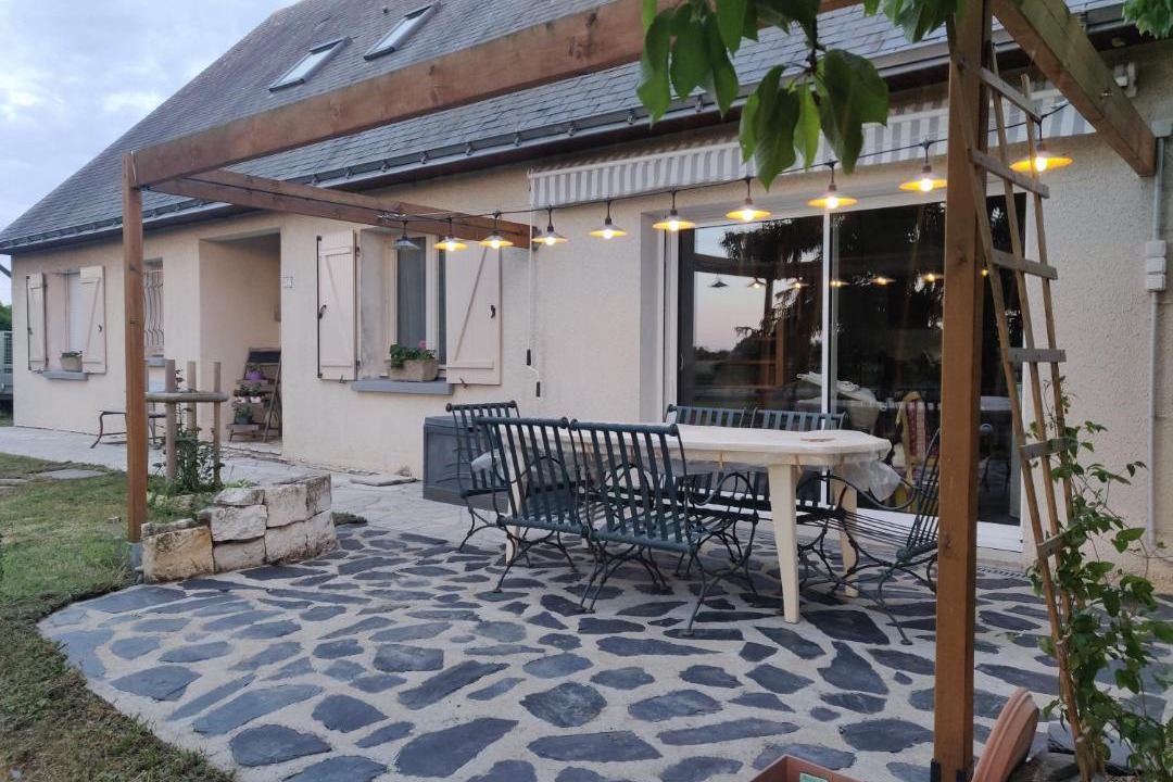 Photo of Others in Maze-Milon