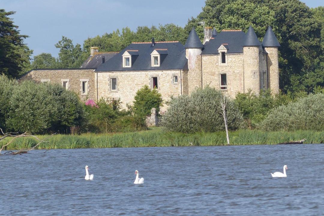 Photo of Others in Theix-Noyalo