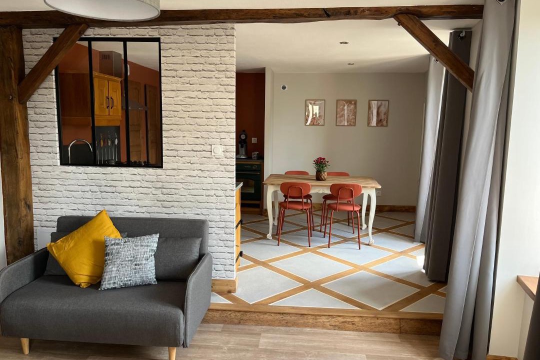 Photo of Others in Thiers