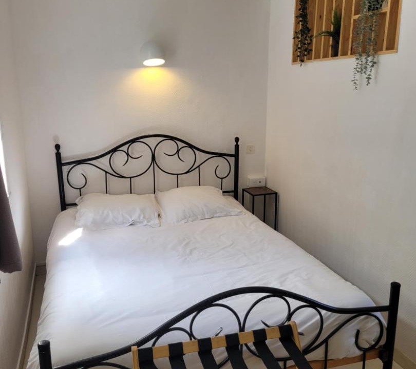 Photo of Bedroom in Dinan