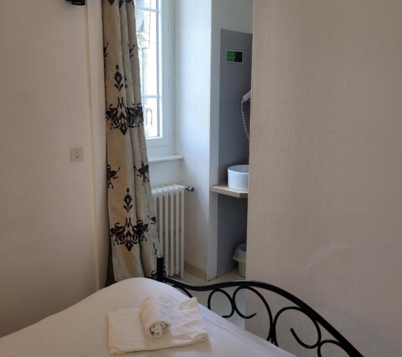 Photo of Others in Dinan