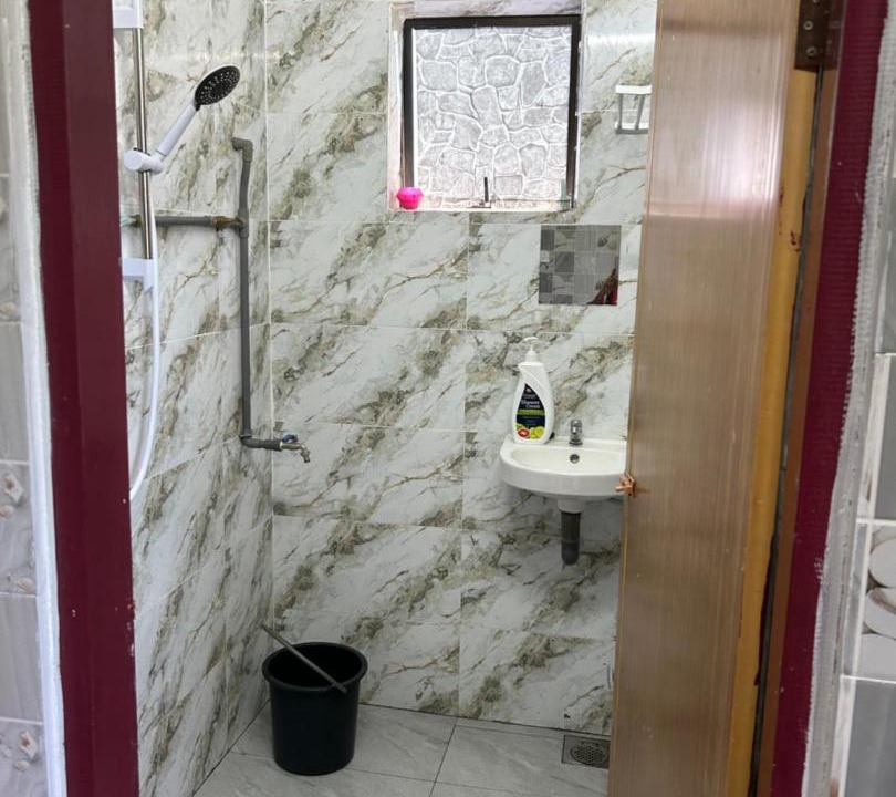 Photo of Bathroom in Sungkai