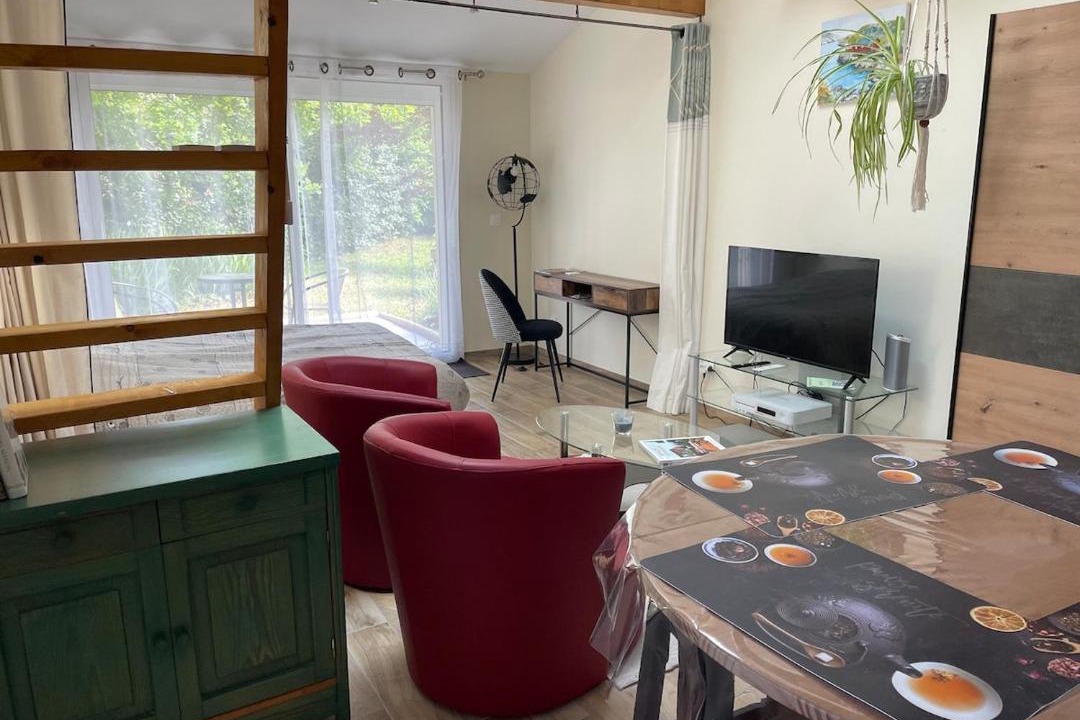 Photo of Others in Genissieux