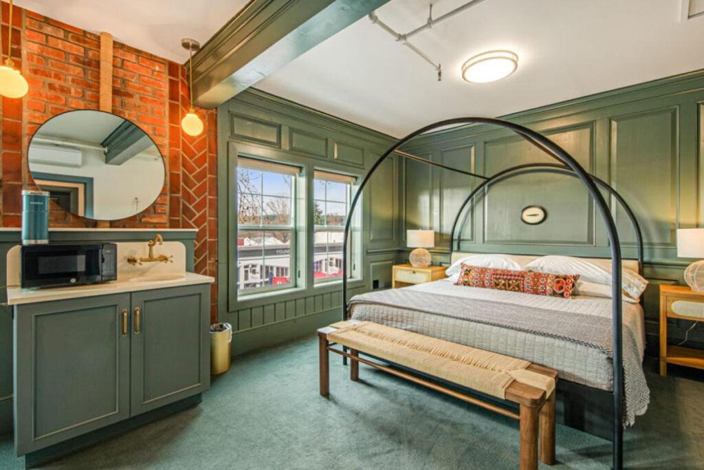 Photo of Others in Poulsbo