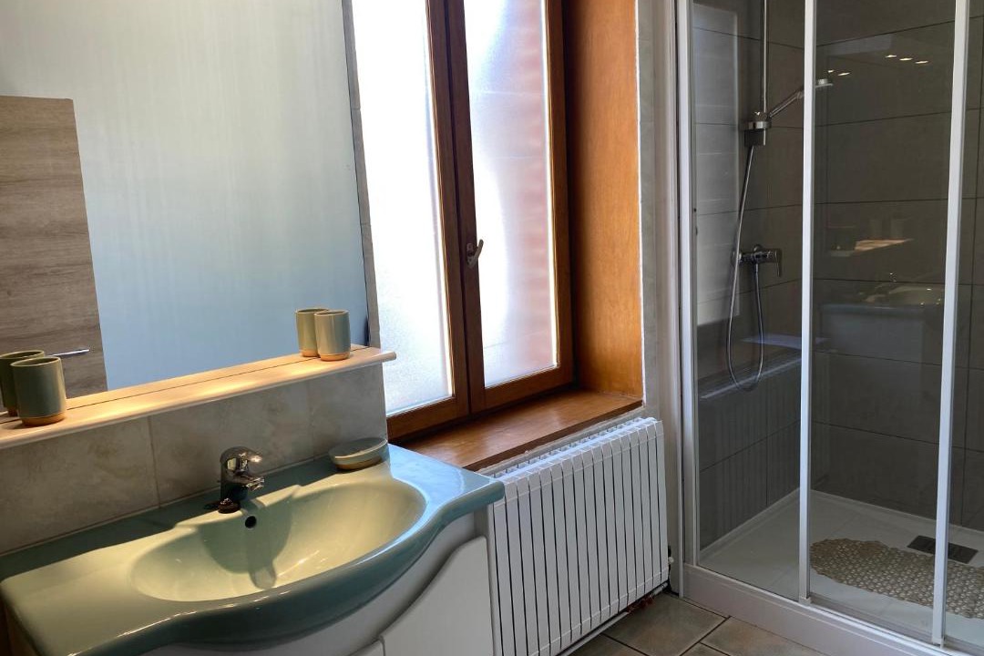 Photo of Bathroom in Lecelles