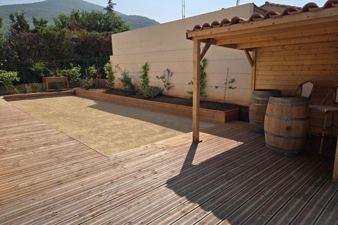 Photo of Others in Salasc