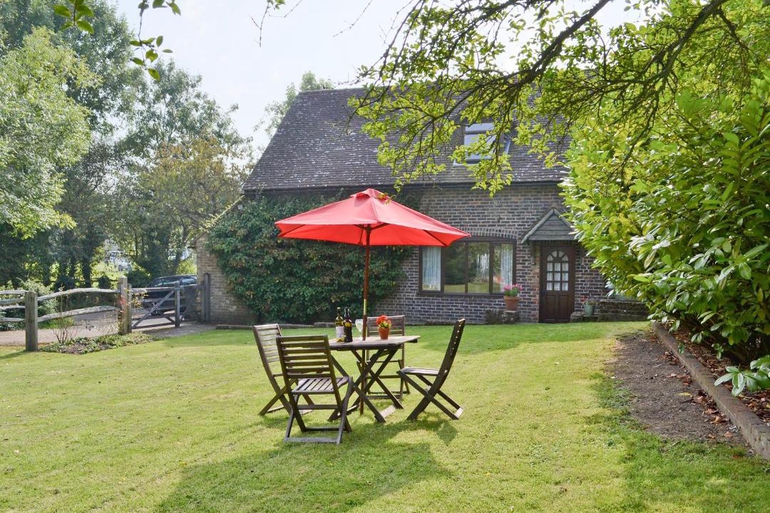 Photo of Others in Five Oak Green