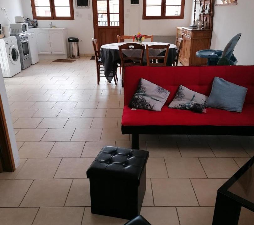 Photo of Others in Valines