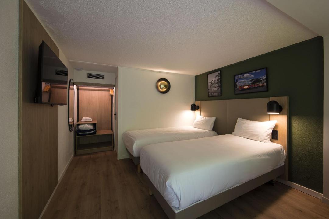 Photo of Bedroom in Le Mans