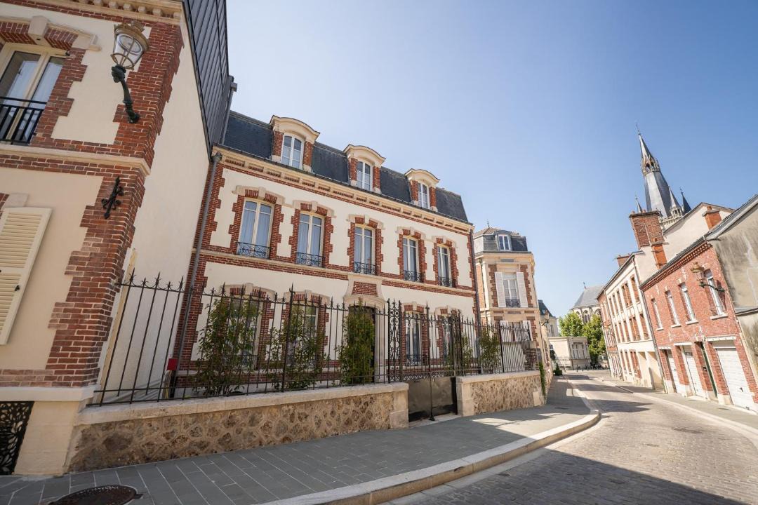 Photo of Buildings in Epernay