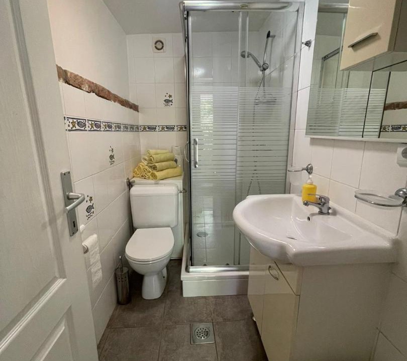 Photo of Bathroom in Beli