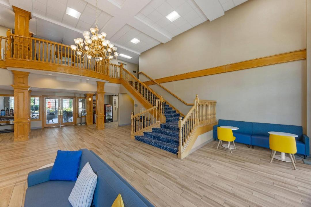 Photo of Others in Southeast Salem