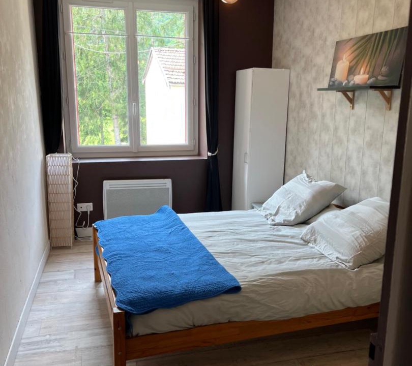 Photo of Bedroom in Savignac-les-Ormeaux