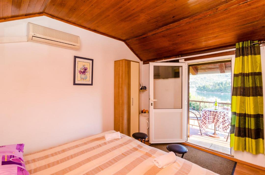 Photo of Bedroom in Cavtat Old Town
