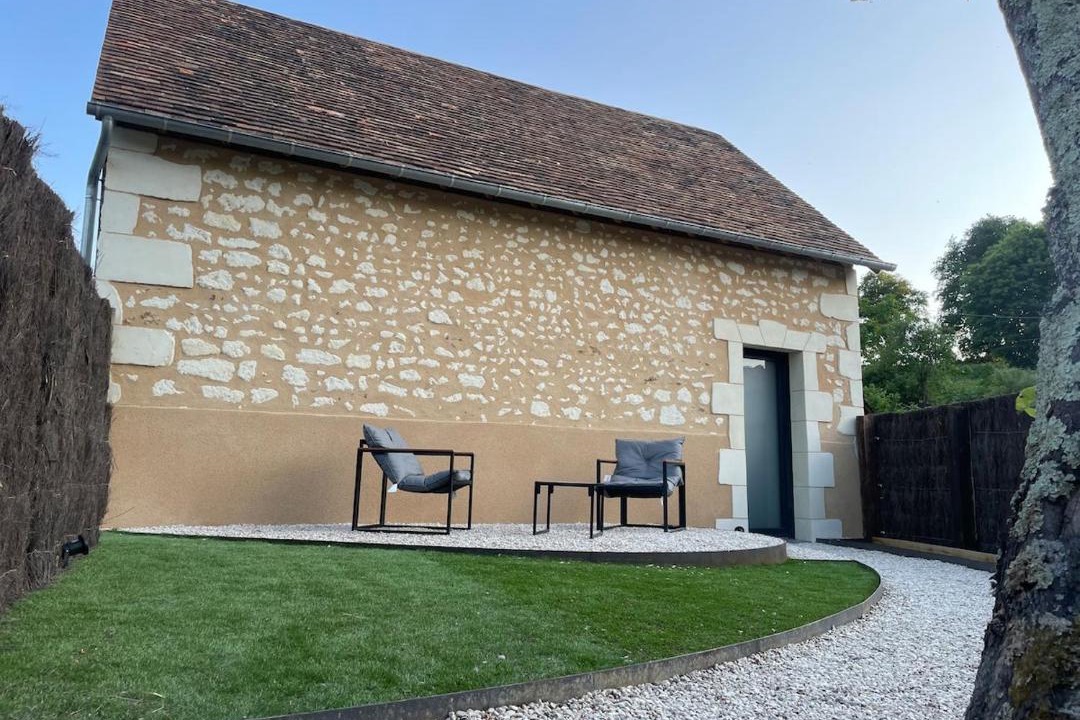 Photo of Others in Yvre-le-Polin