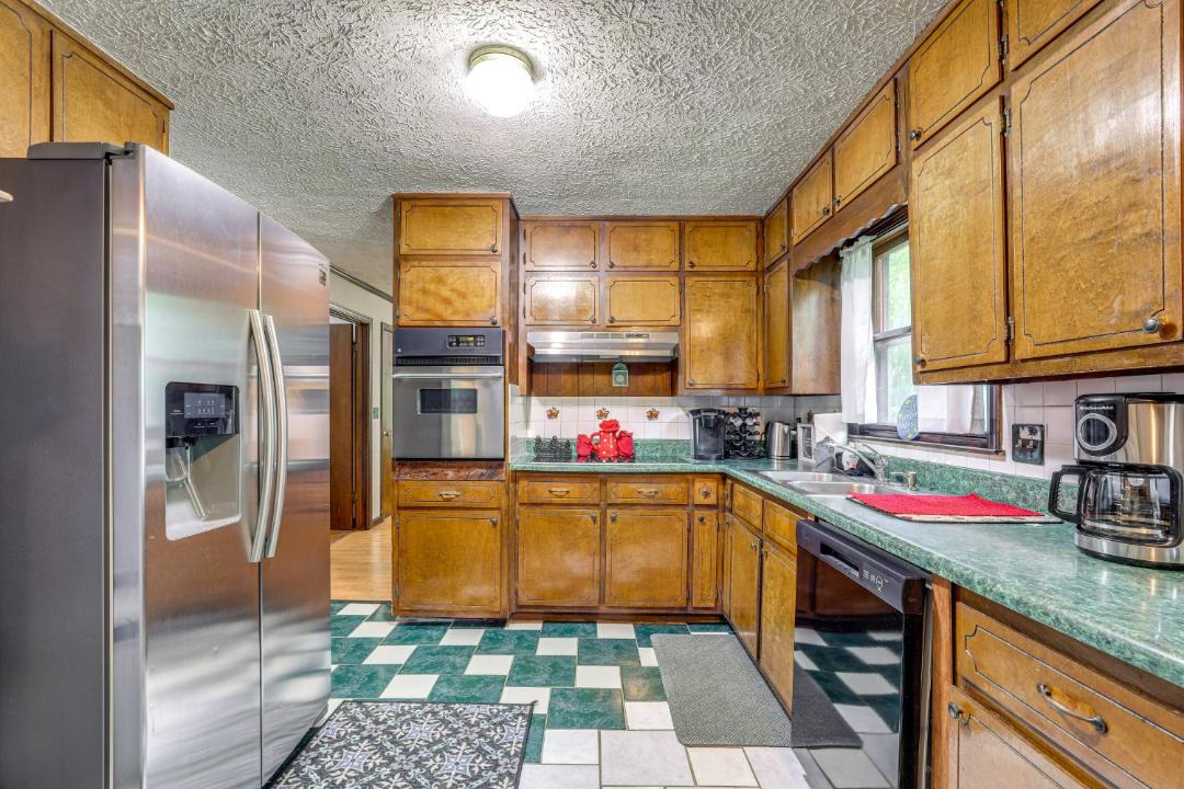 Photo of Kitchen in Stone Mountain