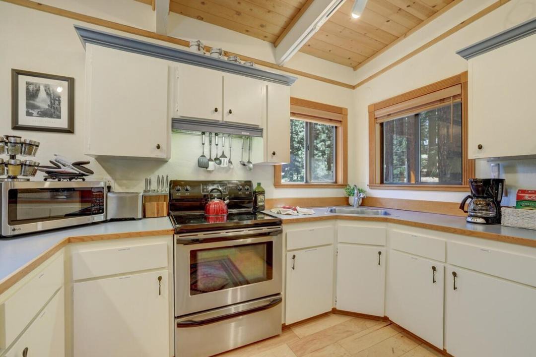 Photo of Kitchen in Country Club Estates