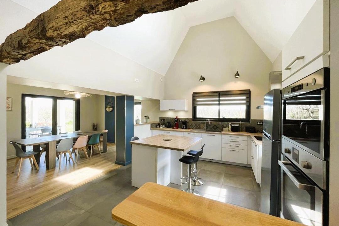 Photo of Kitchen in Mialos
