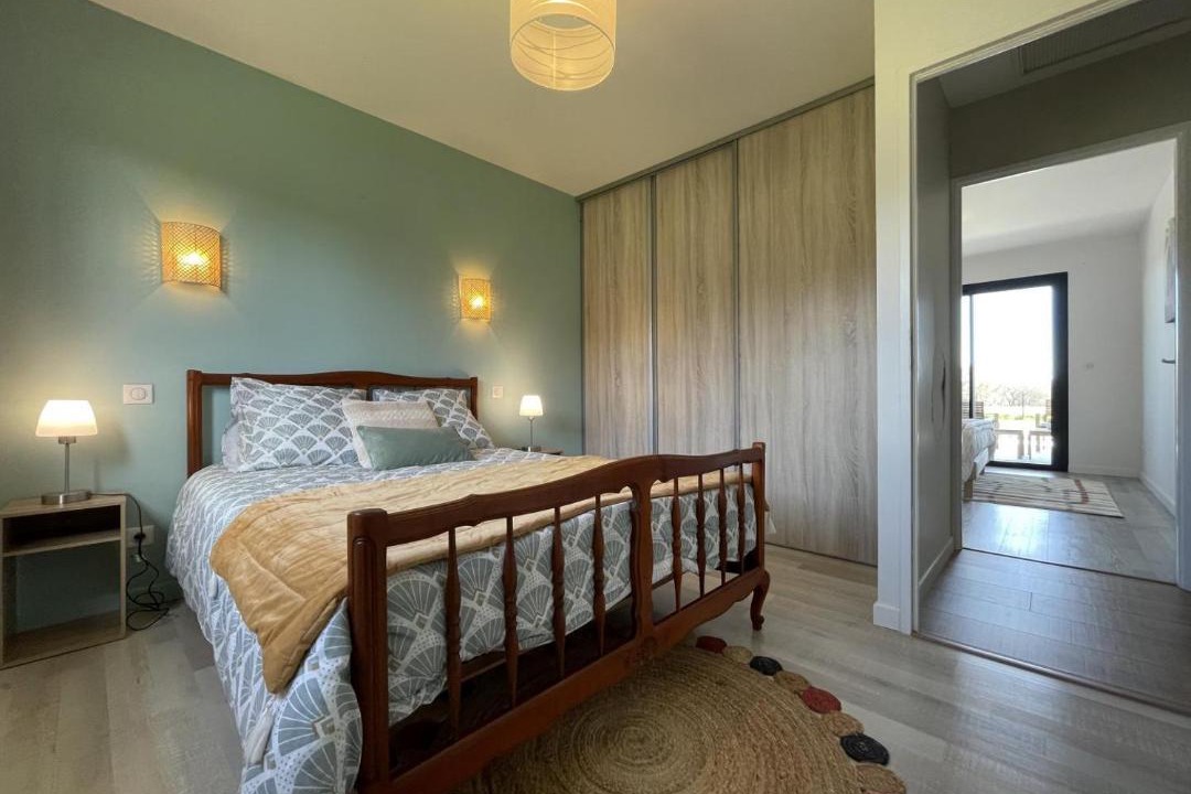 Photo of Bedroom in Mialos