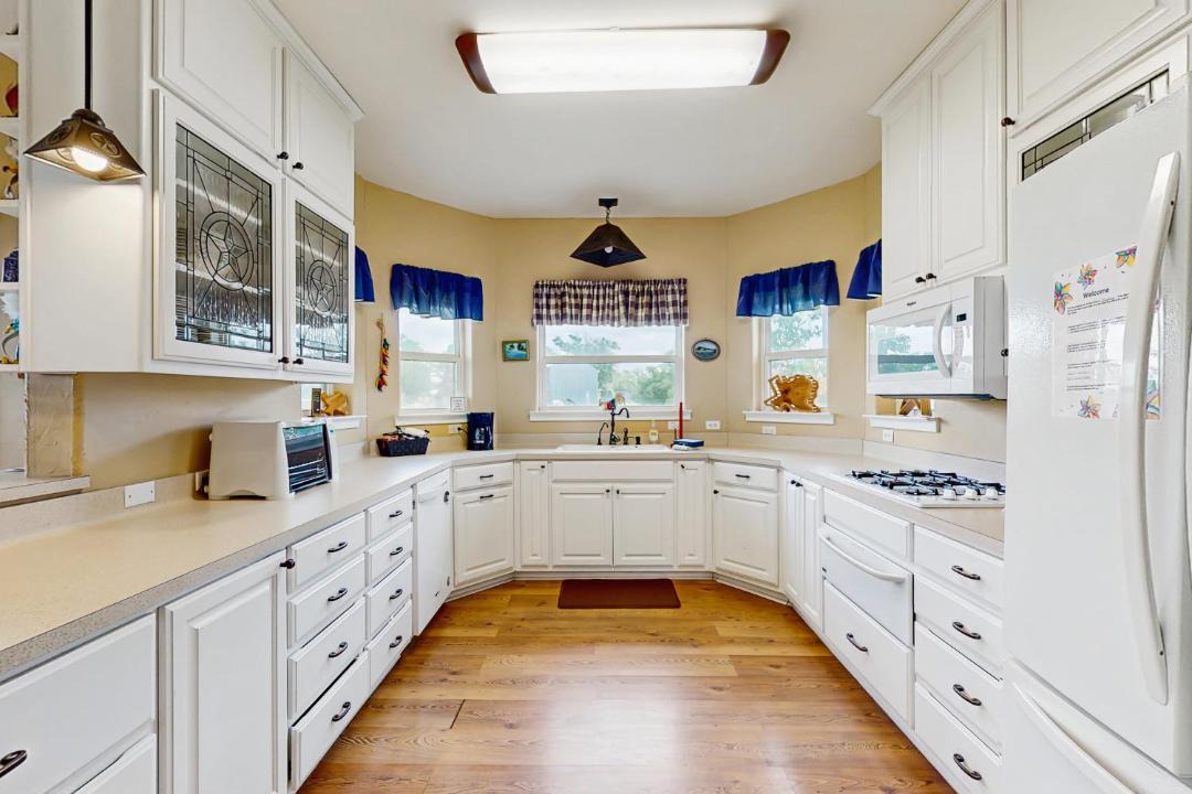 Photo of Kitchen in Buchanan Dam