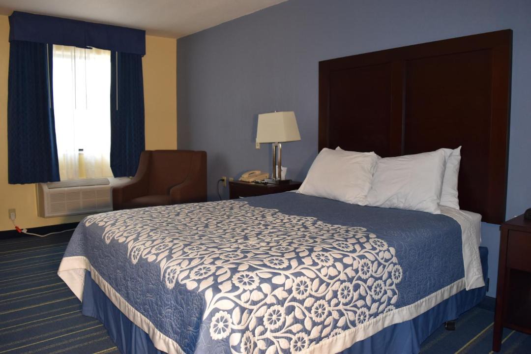 Photo of Bedroom in Grand Island